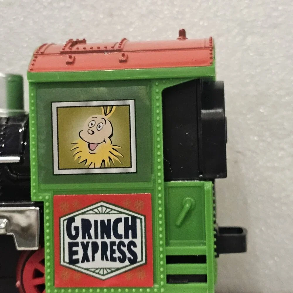 Grinch Train Express Locomotive Engine By Ruz Motorized‎ Works Plays Music